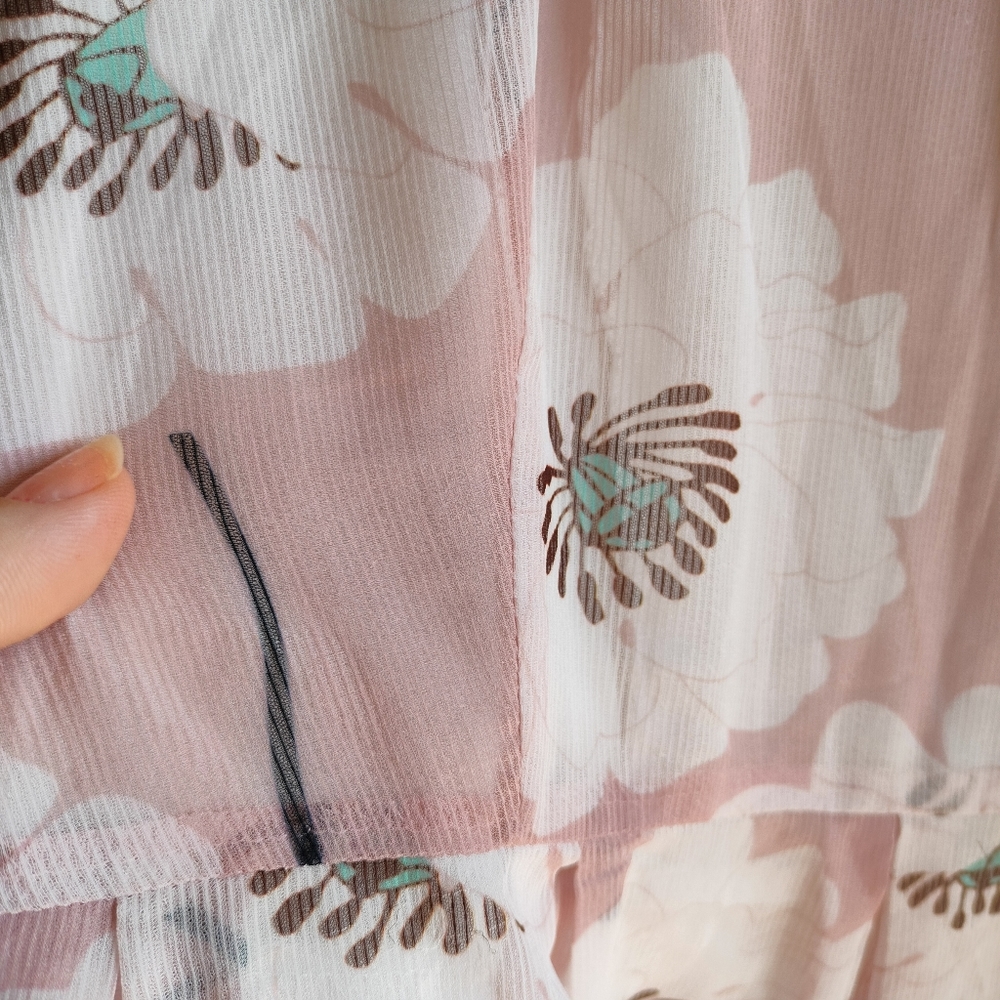 Elegant Floral Dress - Picture 12 of 14